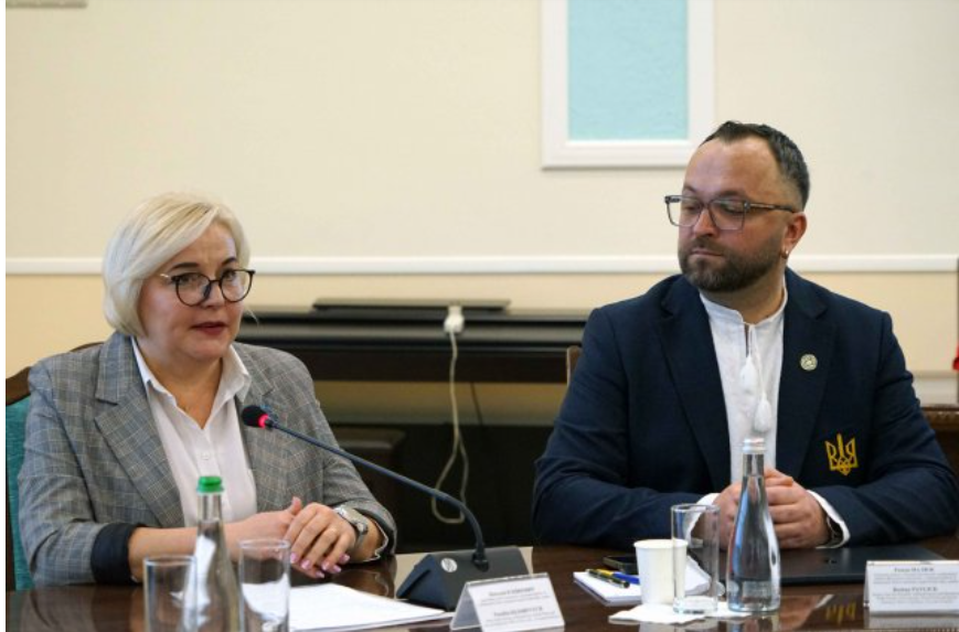 11.11.25 3 Виступ Наталії Клішевич декана Факультету психології соціальної роботи та спеціальної освіти