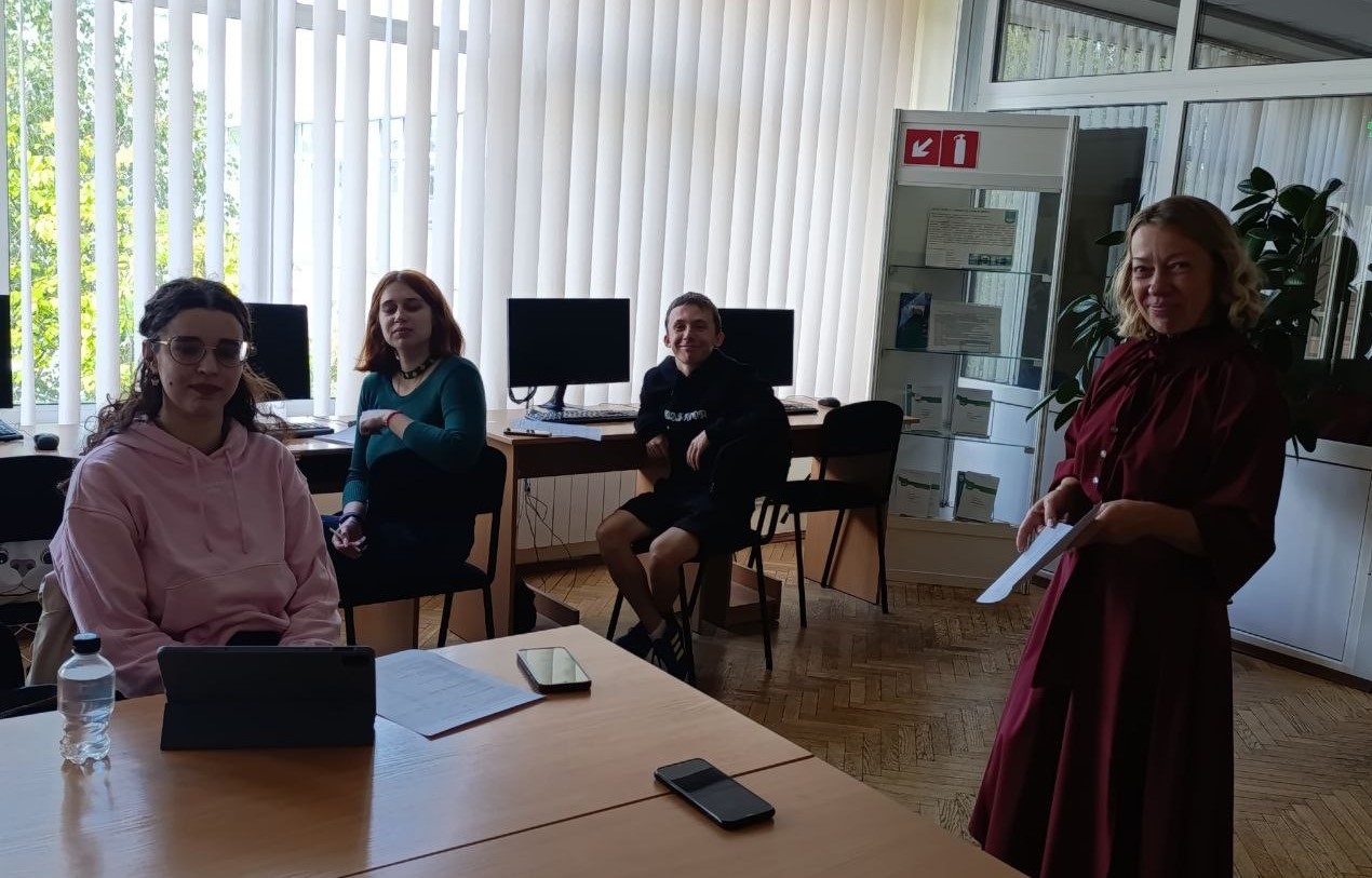 Фото 1. Презентація каталогу вибіркових дисциплін для здобувачів 1 року навчання ОПП Соціальна робота денної форми навчання